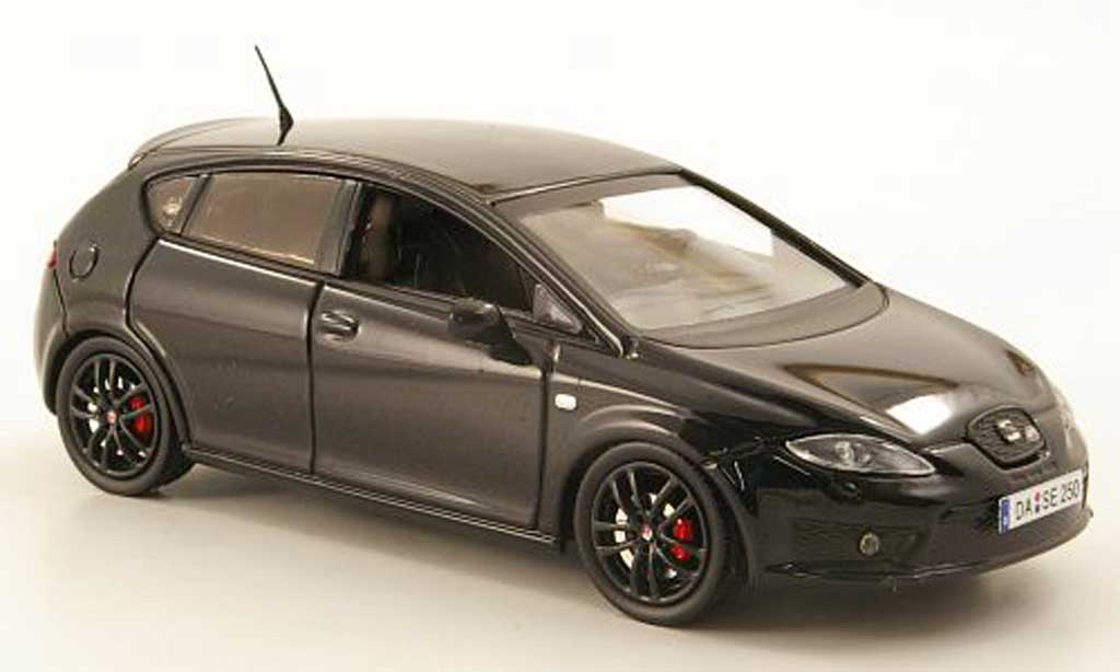 Seat Leon Cupra 1/43 Seat Cupra R nero modellino in miniatura