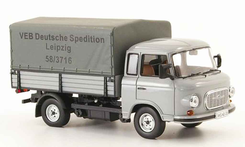 Barkas B 1000 1/43 IST Models Pritsche VEB Deutsche Spedition Leipzig modellino in miniatura