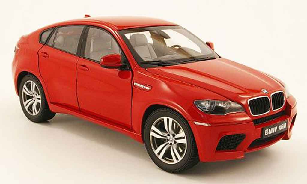 Bmw X6 E71 1/18 Kyosho E71 M rosso modellino in miniatura