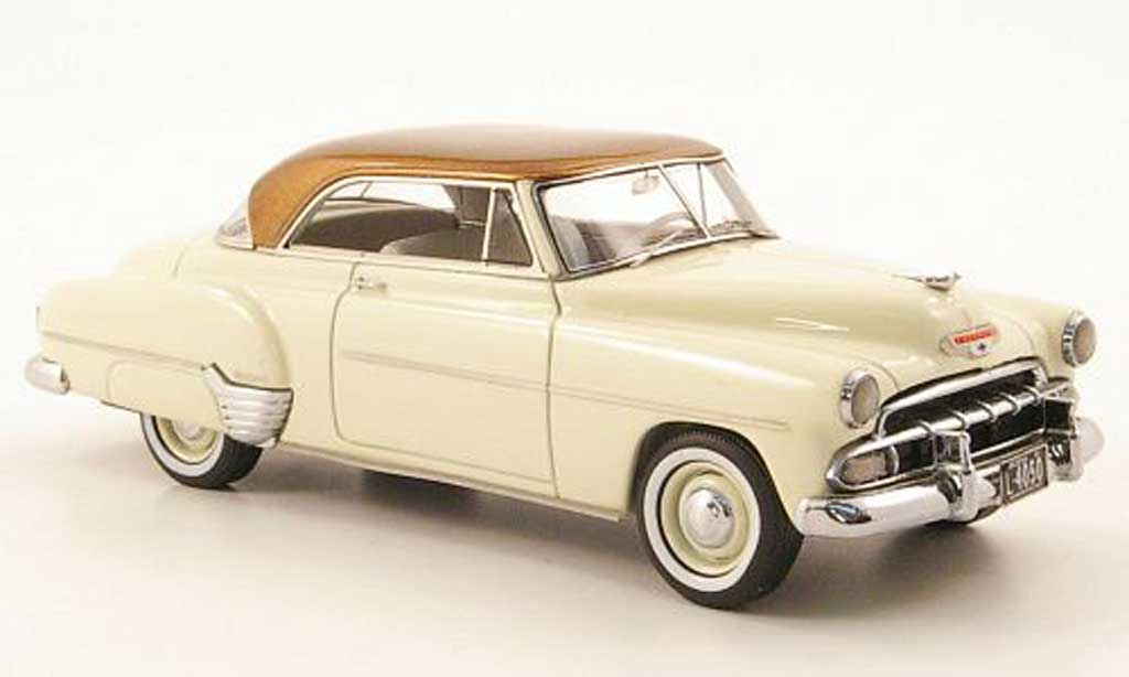 Chevrolet De Luxe 1/43 Neo HT Coupe creme/gold 1952 modellino in miniatura