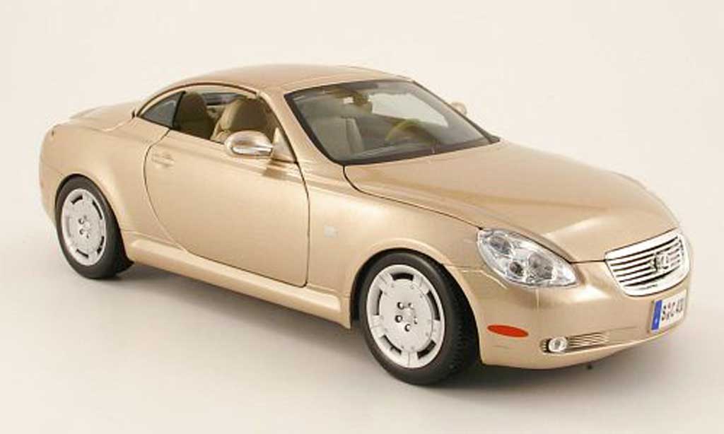 Lexus SC 430 1/18 Maisto 430 beige toit ferme 2002 modellino in miniatura