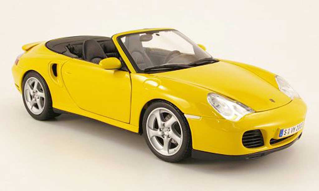 Porsche 996 Turbo 1/18 Maisto Turbo cabriolet giallo 2003 modellino in miniatura