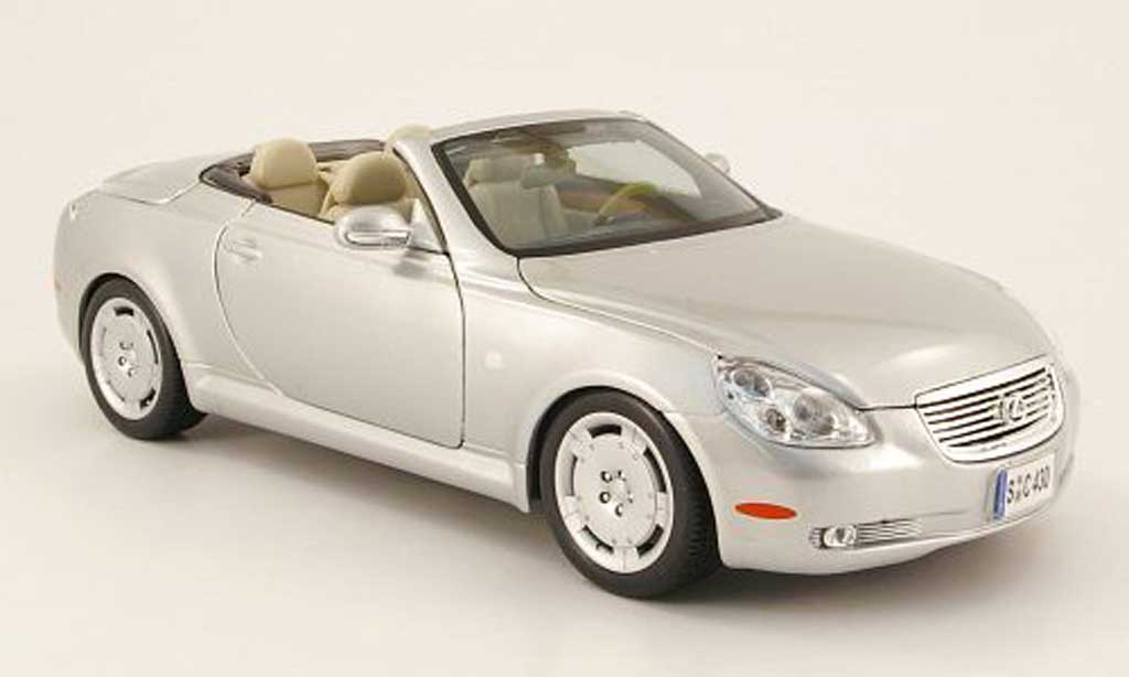 Lexus SC 430 1/18 Maisto 430 grigio clair metallized decapotable 2001 modellino in miniatura