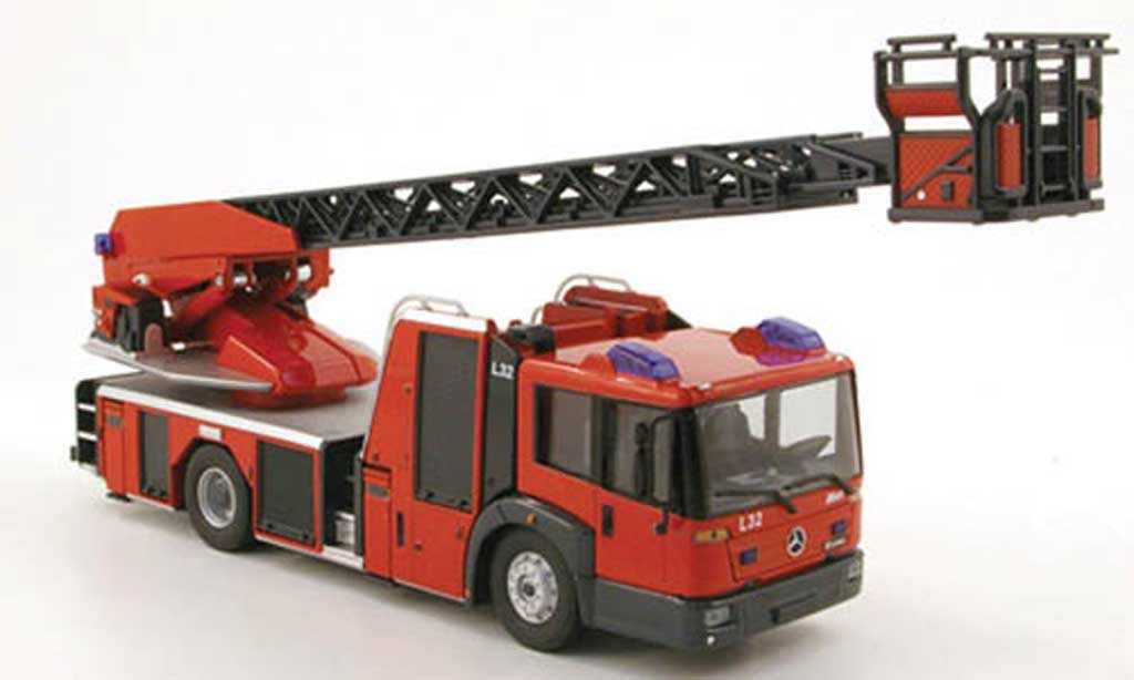 Mercedes Econic 1/43 Wiking DL 32 pompier modellino in miniatura