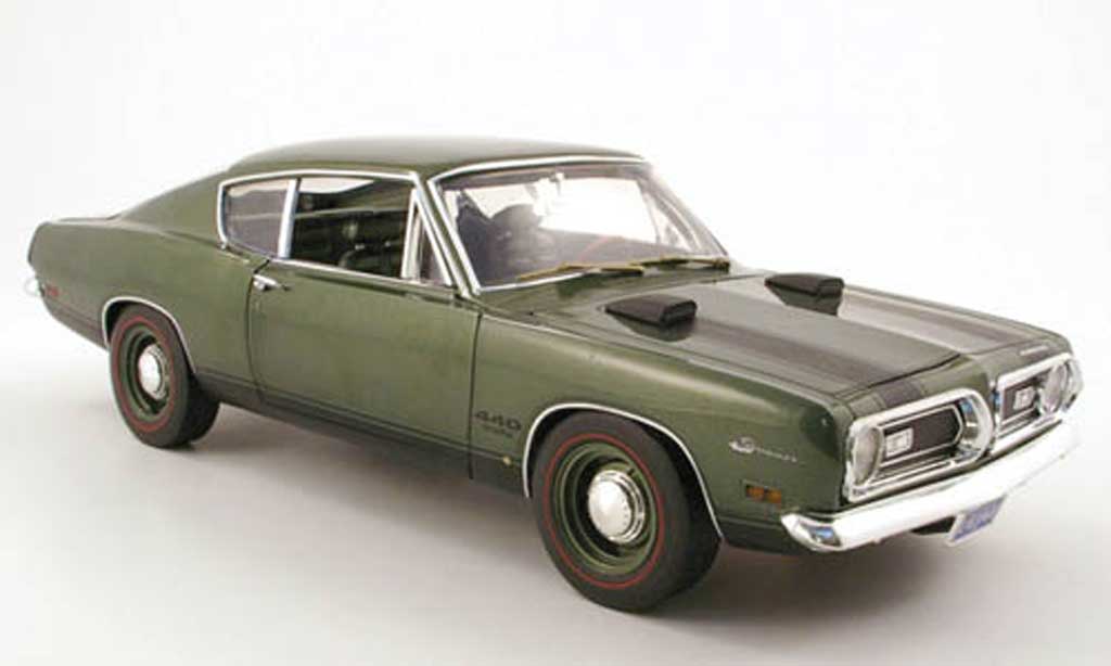Plymouth Barracuda 1969 1/18 Highway 61 1969 440 grun modellino in miniatura