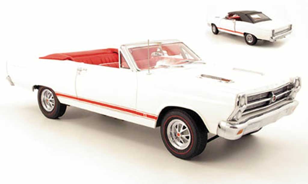 Ford Fairlane 1966 1/18 GMP 1966 gt 390 bianco modellino in miniatura