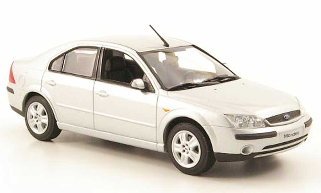 Ford Mondeo 2001 1/43 Minichamps 2001 MKIII grigio Stufenheck modellino in miniatura