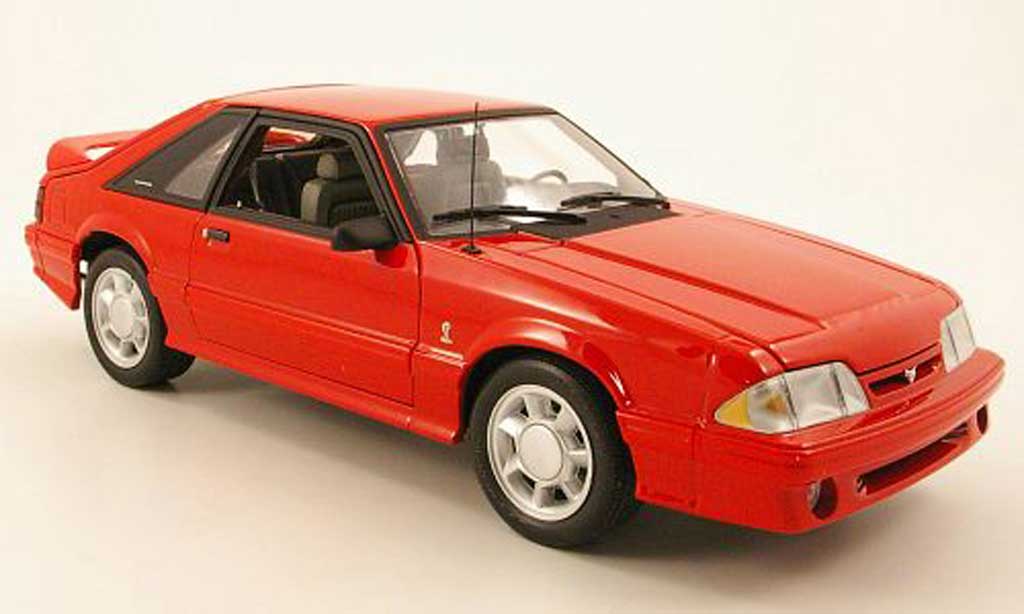 Ford Mustang 1993 1/18 GMP 1993 cobra rosso modellino in miniatura