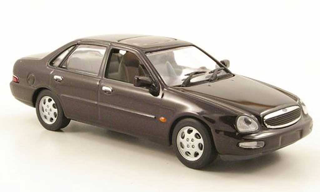Ford Scorpio 1/43 Minichamps lila modellino in miniatura