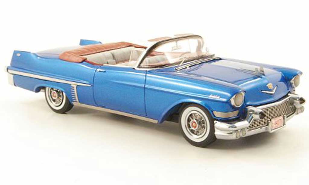 Cadillac Series 62 1957 1/43 American Excellence 1957 Convertibile blu limite. edition 500 modellino in miniatura
