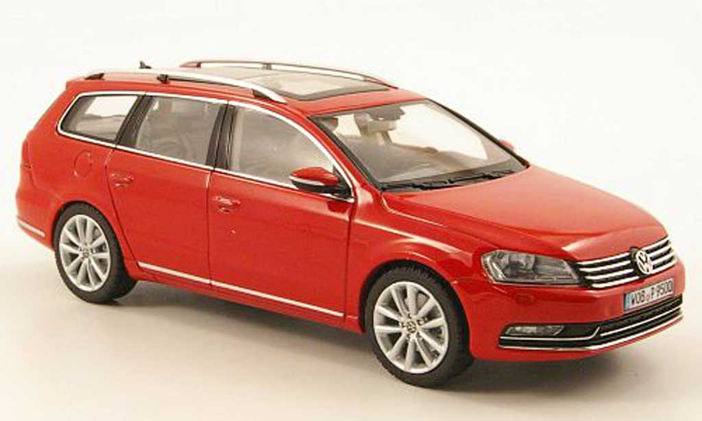 Volkswagen Passat 1/43 Schuco Variant (B7) rosso 2010 modellino in miniatura