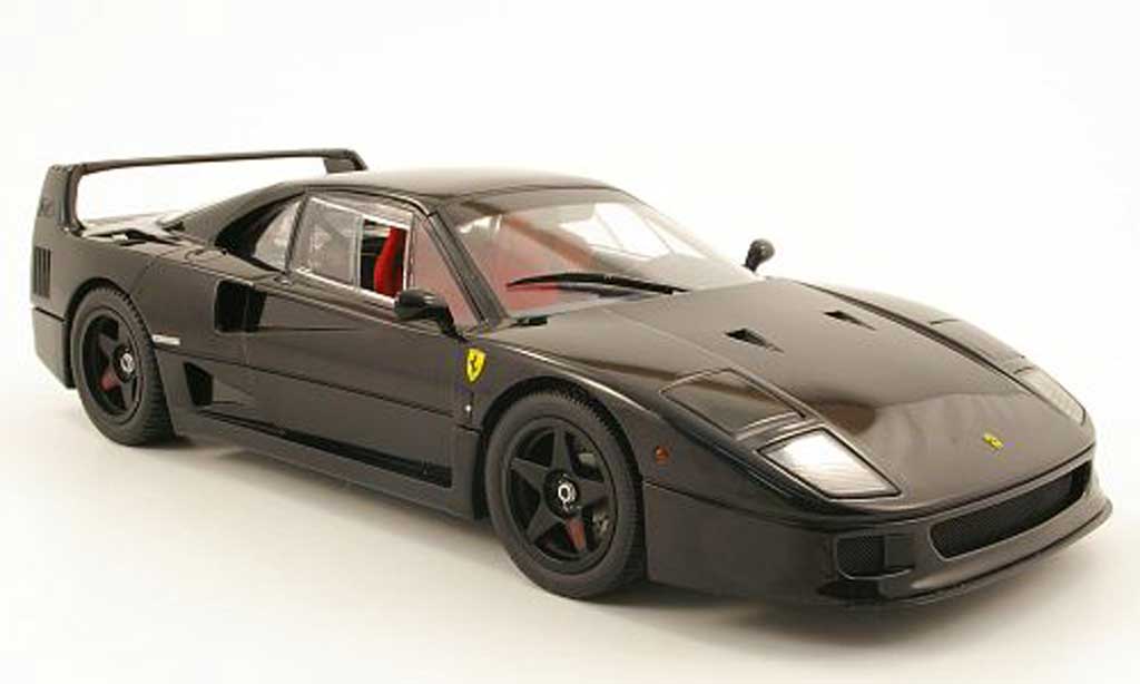Ferrari F40 1/18 Kyosho light weight nero modellino in miniatura