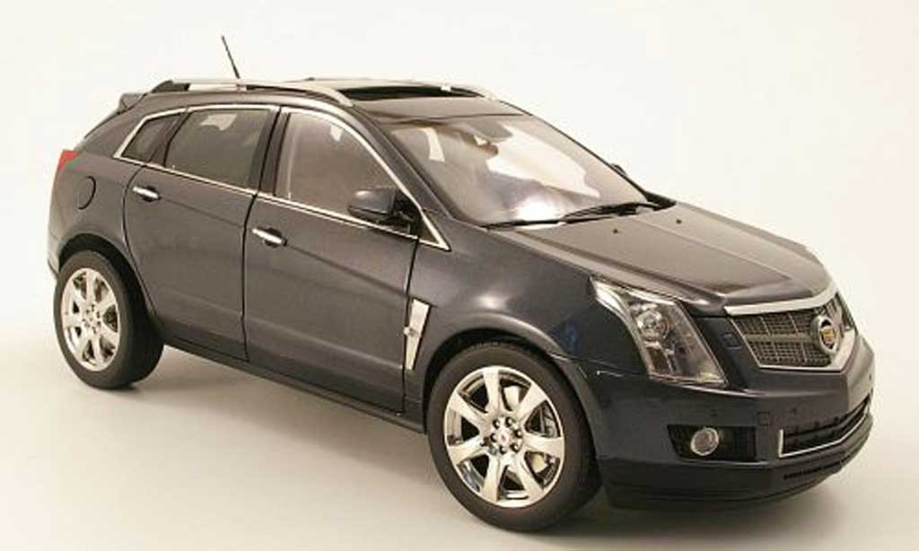 Cadillac SRX 1/18 Kyosho crossover grigio modellino in miniatura