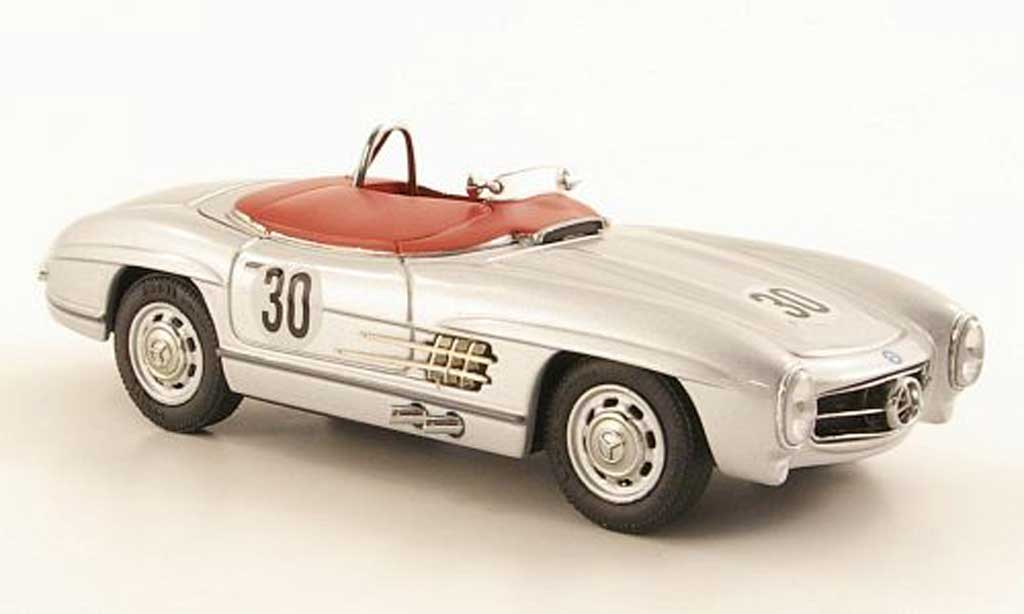 Mercedes 300 SLS 1/43 Schuco SLS No.30 SCCA 1957 modellino in miniatura