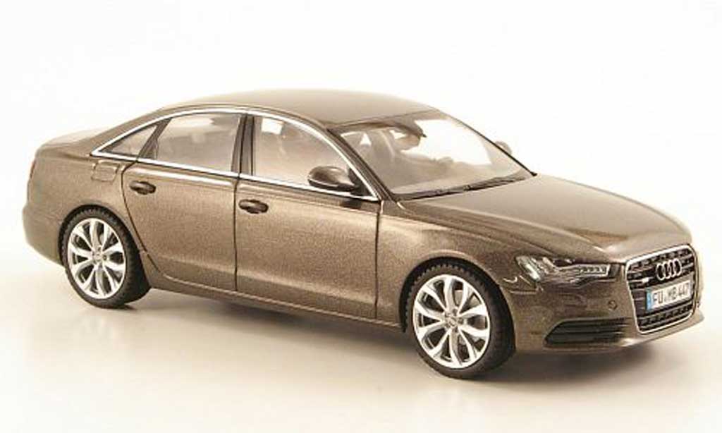 Audi A6 1/43 Schuco Limousine (C7) grigio 2011 modellino in miniatura