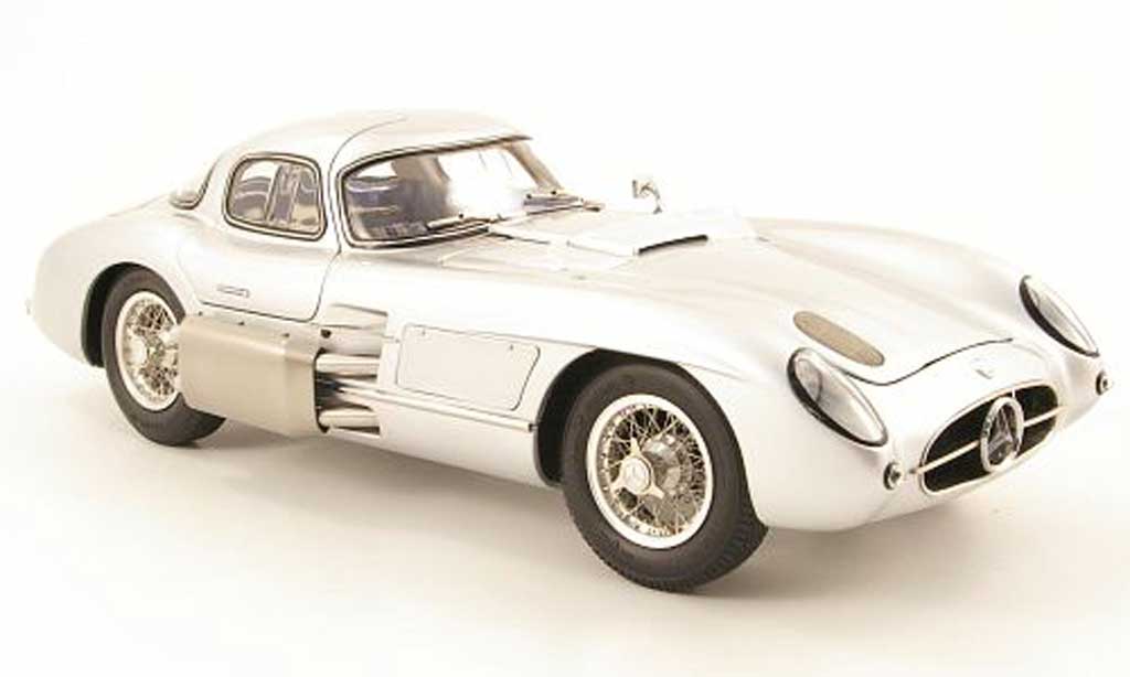 Mercedes 300 SLR 1/18 CMC SLR uhlenhaut coupe 1955 modellino in miniatura