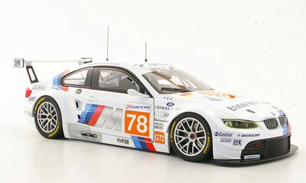 Bmw M3 E92 1/18 Minichamps E92 GT2 Motorsport Mueller / Farfus / Alzen24h Le Mans 2010 modellino in miniatura