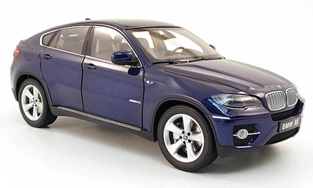 Bmw X6 E71 1/18 Kyosho E71 xdrive 50i blu modellino in miniatura