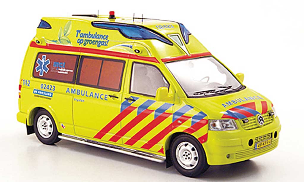Volkswagen T5 1/43 Neo Hornis Silver KTW Kijlstra Ambulancegroep Fryslan 2010 modellino in miniatura
