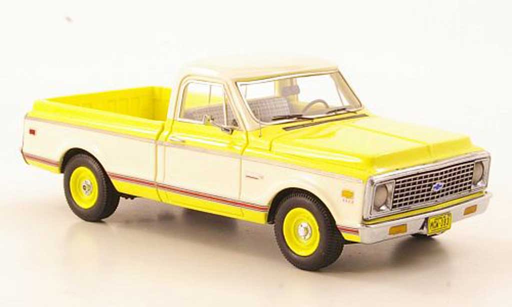 Chevrolet C-10 1/43 American Excellence giallo/bianco limited edition 1971 modellino in miniatura