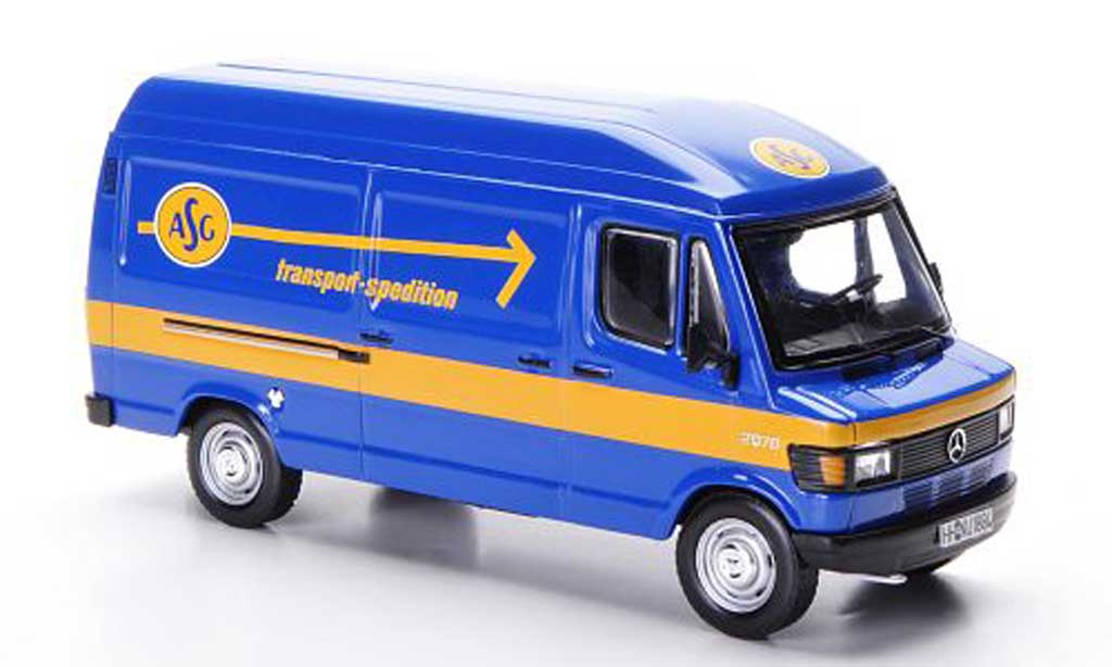 Mercedes 207 D 1/43 IXO D Kasten ASG transport-spedition 1987 modellino in miniatura