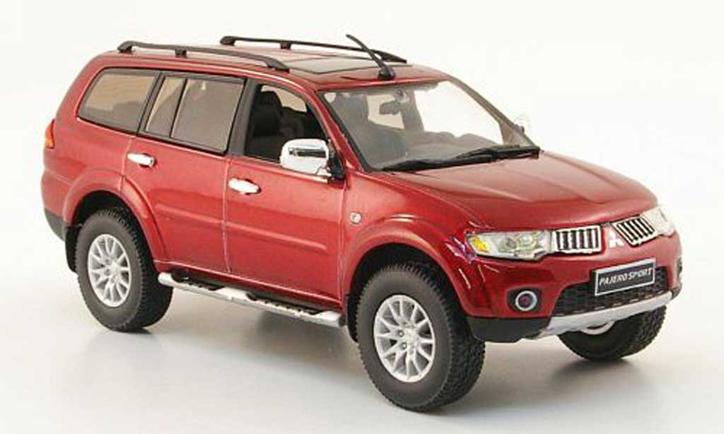 Mitsubishi Pajero 1/43 Vitesse Sport rosso 2009 modellino in miniatura