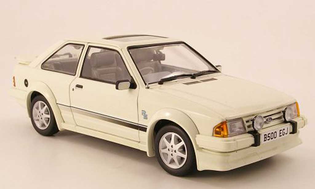 Ford Escort MK3 1/18 Sun Star MK3 Turbo bianco RHD 1984 modellino in miniatura