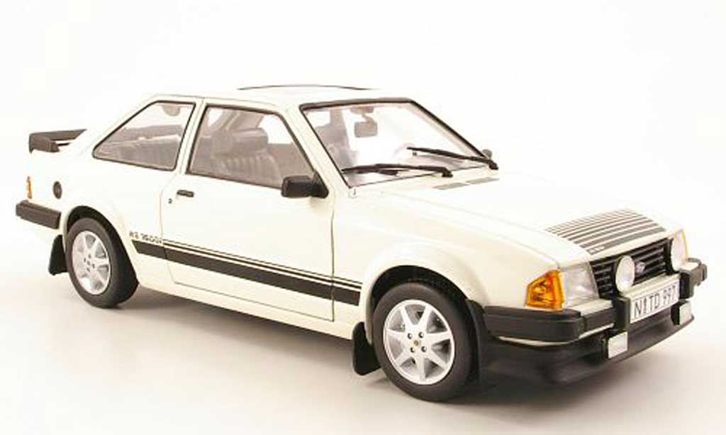 Ford Escort MK3 1/18 Sun Star MK3 rs 1600i blanc 1984 modellino in miniatura