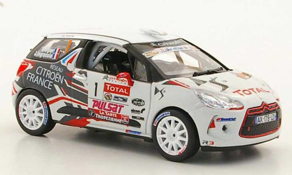 DS Automobiles DS3 R3 1/43 Norev R3 R3 No.1 S.Ogier / J.Ingrassia Rally du Var 2010 modellino in miniatura