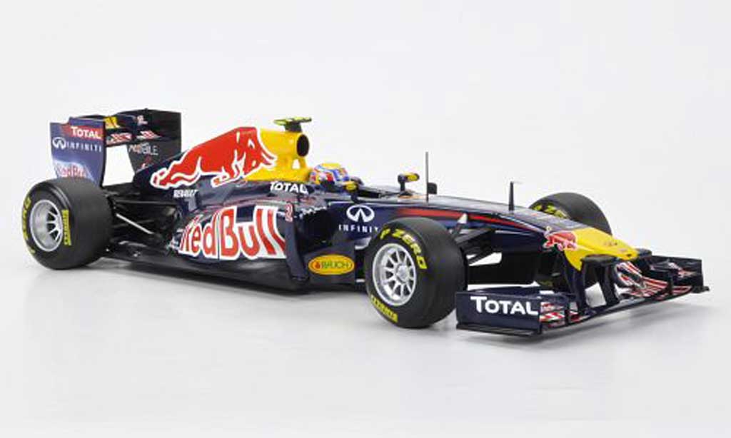 Renault F1 1/18 Minichamps Red Bull RB7 No.2 M.Webber F 1 Saison 2011 modellino in miniatura
