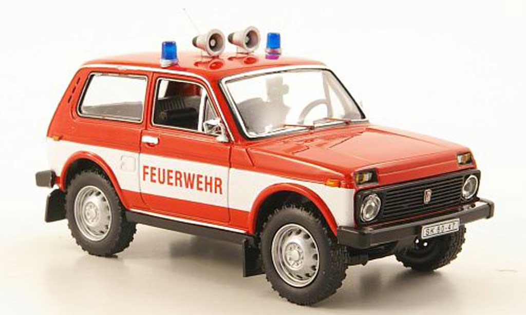 Lada Niva 1/43 IST Models pompier modellino in miniatura