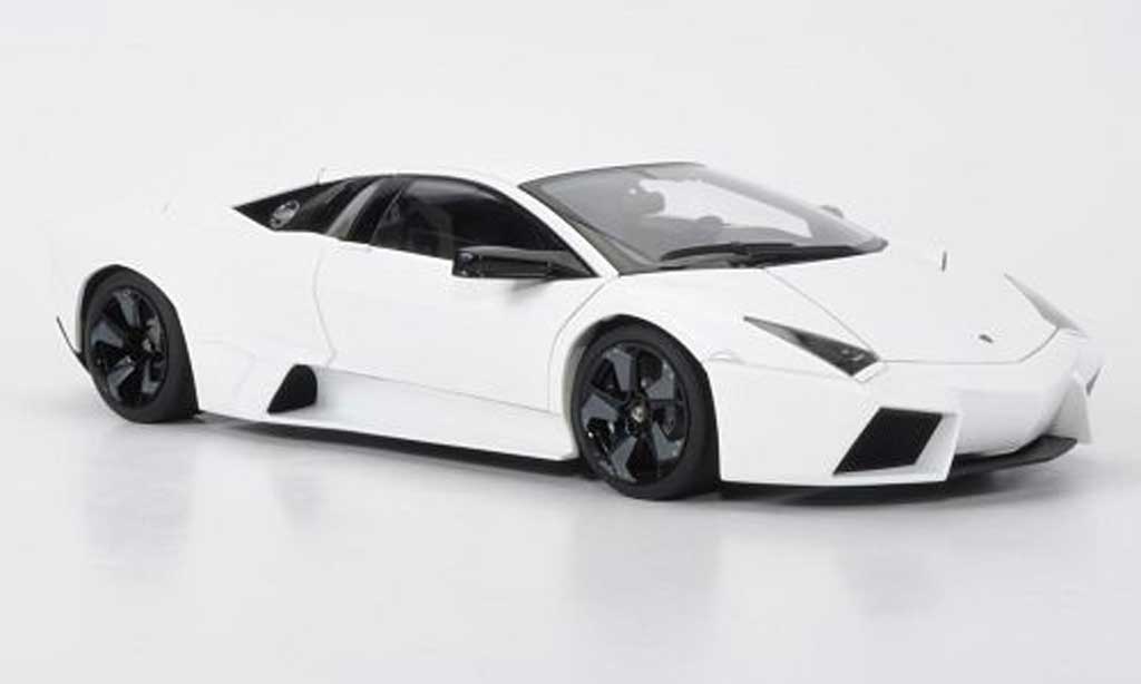 Lamborghini Murcielago Reventon 1/18 Autoart Reventon matt bianco modellino in miniatura