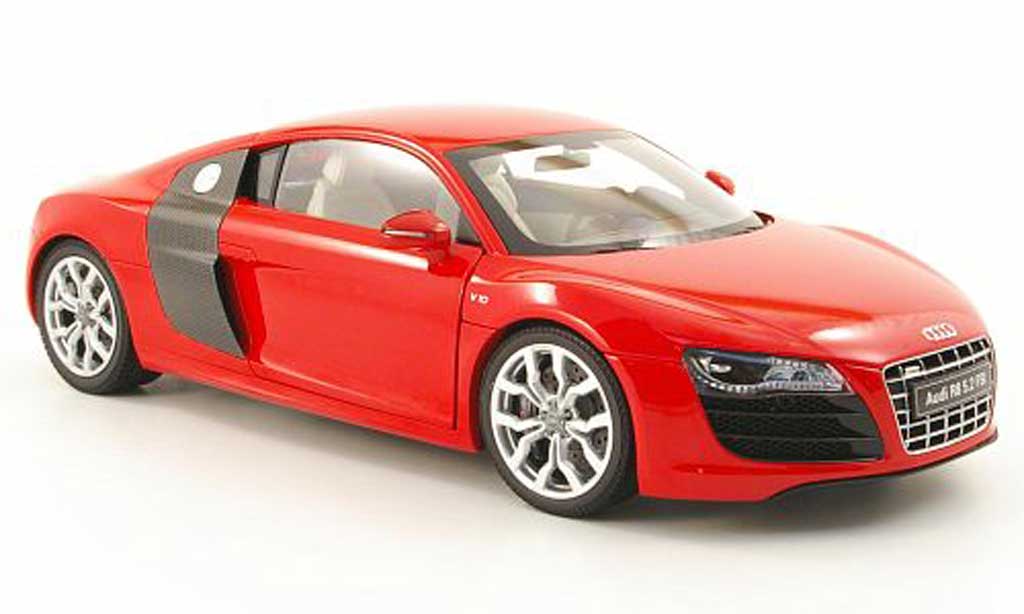 Audi R8 5.2 FSI 1/18 Kyosho 5.2 FSI v10 rosso 2009 modellino in miniatura