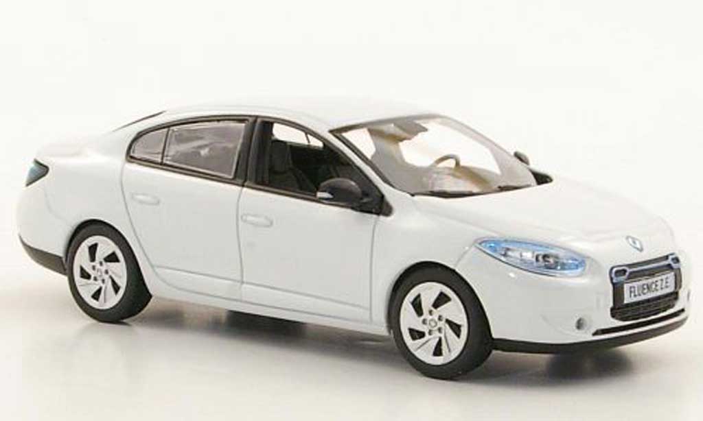 Renault Fluence 1/43 Norev ZE bianco 2011 modellino in miniatura