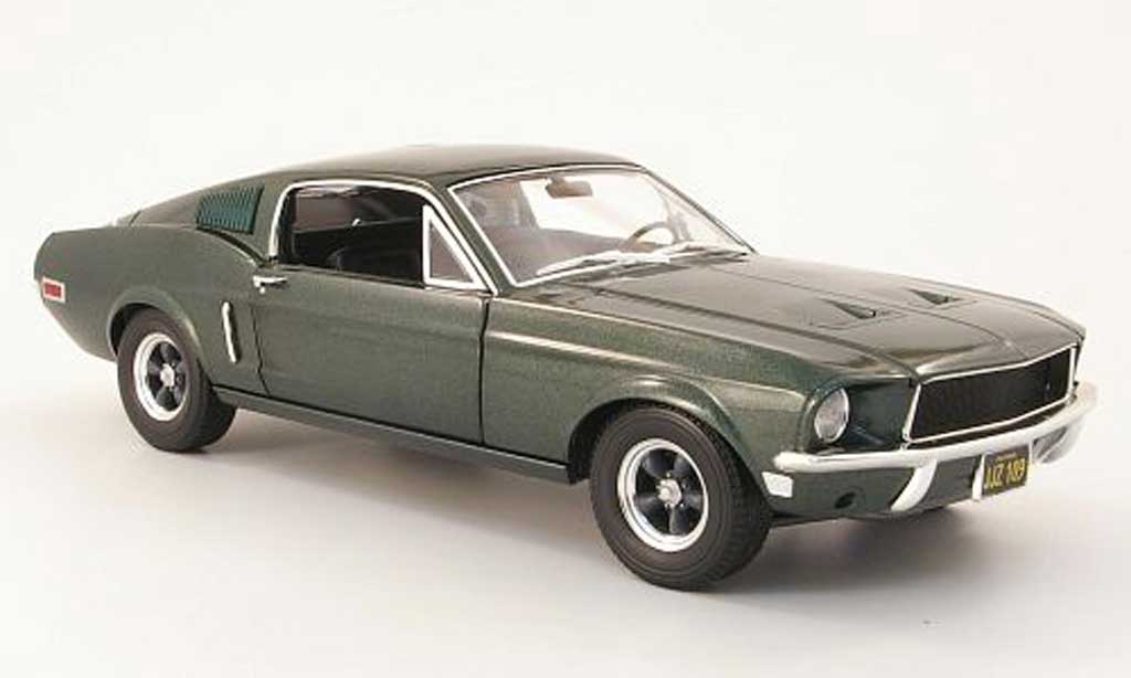 Ford Mustang Bullit Mc Queen 1/18 Greenlight Bullit Mc Queen gt grun 1968 modellino in miniatura