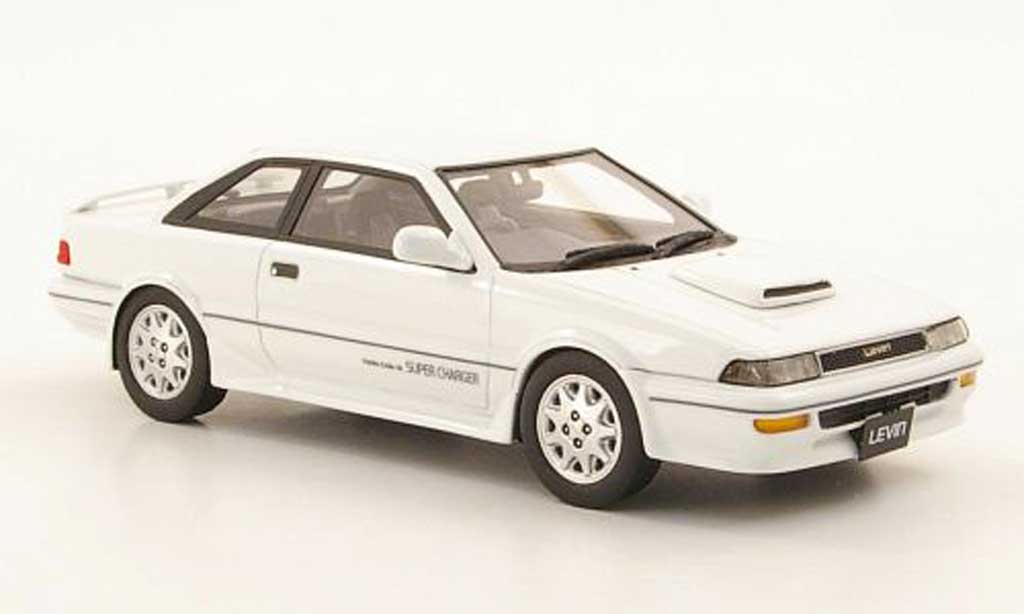 Toyota Corolla Levin 1/43 Hi Story Levin GT-Z bianco RHD 1989 modellino in miniatura