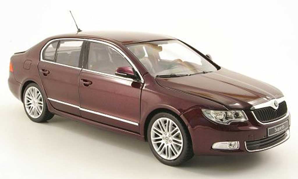 Skoda Superb 2008 1/18 Abrex 2008 II rosso 2008 modellino in miniatura
