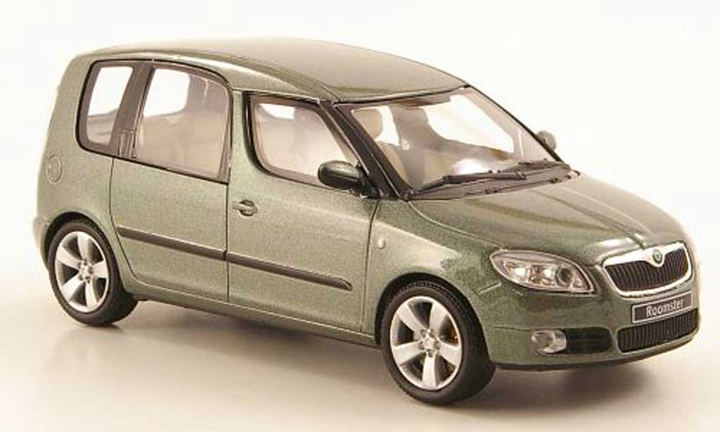 Skoda Roomster 1/43 Abrex oliv 2006 modellino in miniatura
