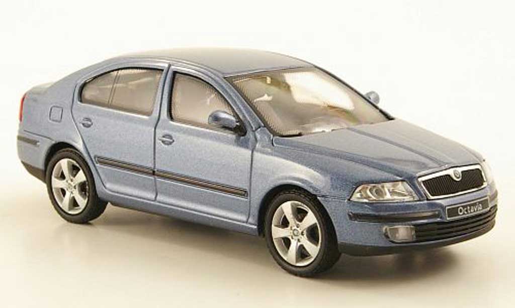 Skoda Octavia 1/43 Abrex Limousine blugrigio modellino in miniatura