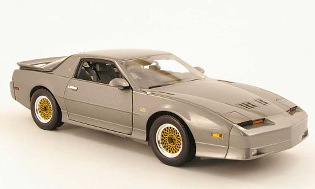 Pontiac Trans Am 1/18 Greenlight GTA grigio 1988 modellino in miniatura