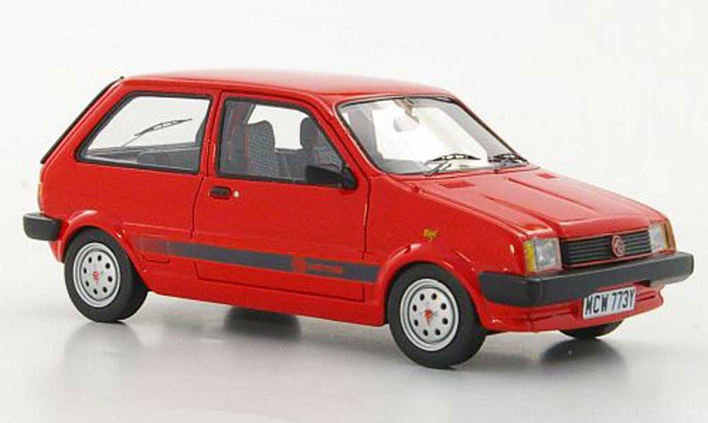 MG Metro 1/43 Neo 1300 MkI rosso RHD limited edition 1982 modellino in miniatura