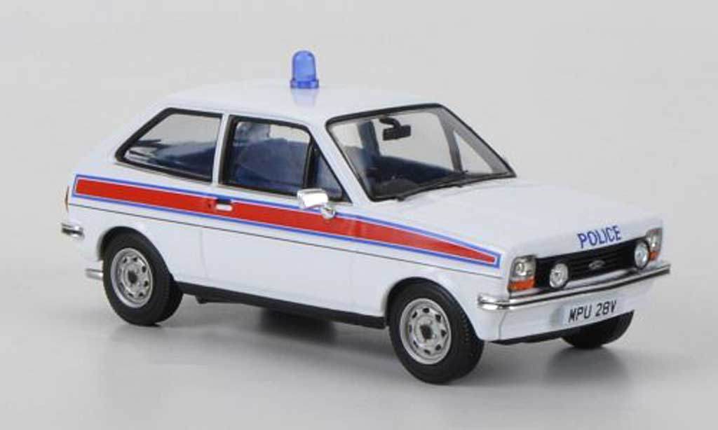 Ford Fiesta MKI 1/43 Vanguards MKI 1.3 GL Hertfordshire Police (GB) modellino in miniatura