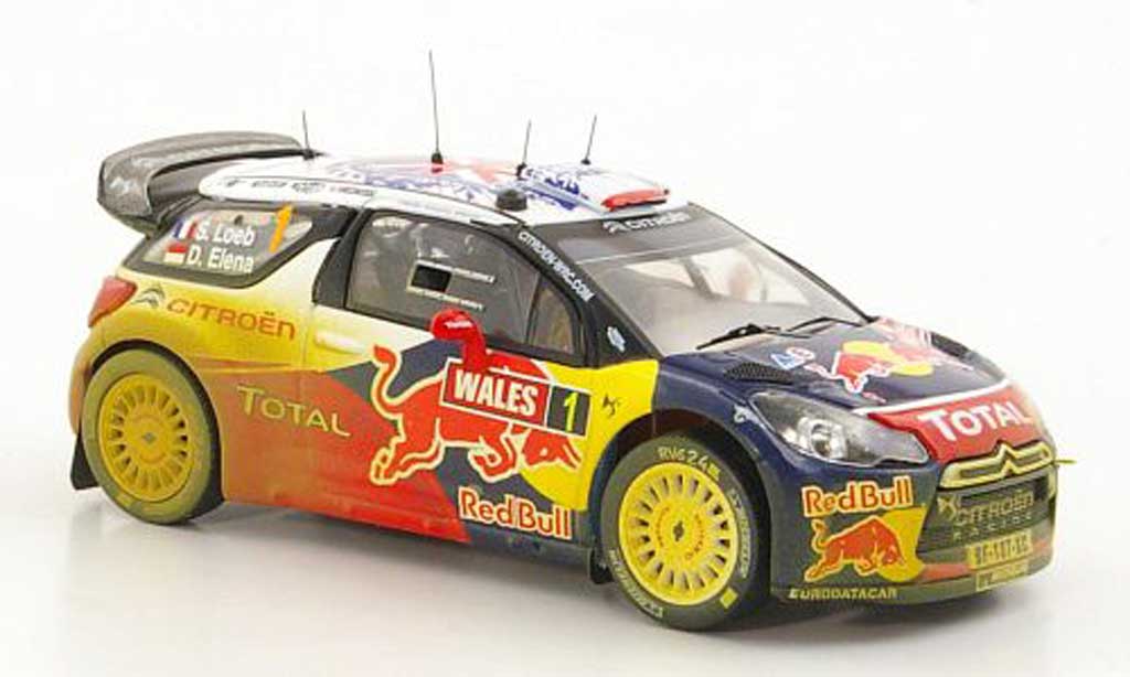 DS Automobiles DS3 WRC 2011 1/43 IXO WRC 2011 No.1 Red Bull - Total S.Loeb / D.Elena Rally Wales modellino in miniatura