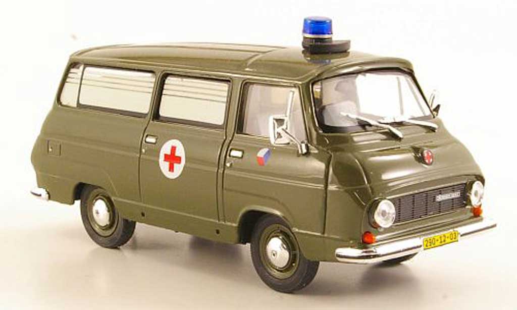 Skoda 1203 1/43 Abrex Rettungswagen Tschechische Armee modellino in miniatura