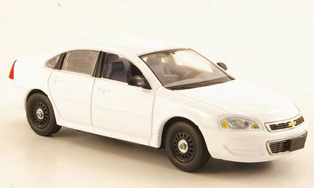 Chevrolet Impala 2011 1/43 First Response 2011 bianco ''Police Package 9C1'' modellino in miniatura