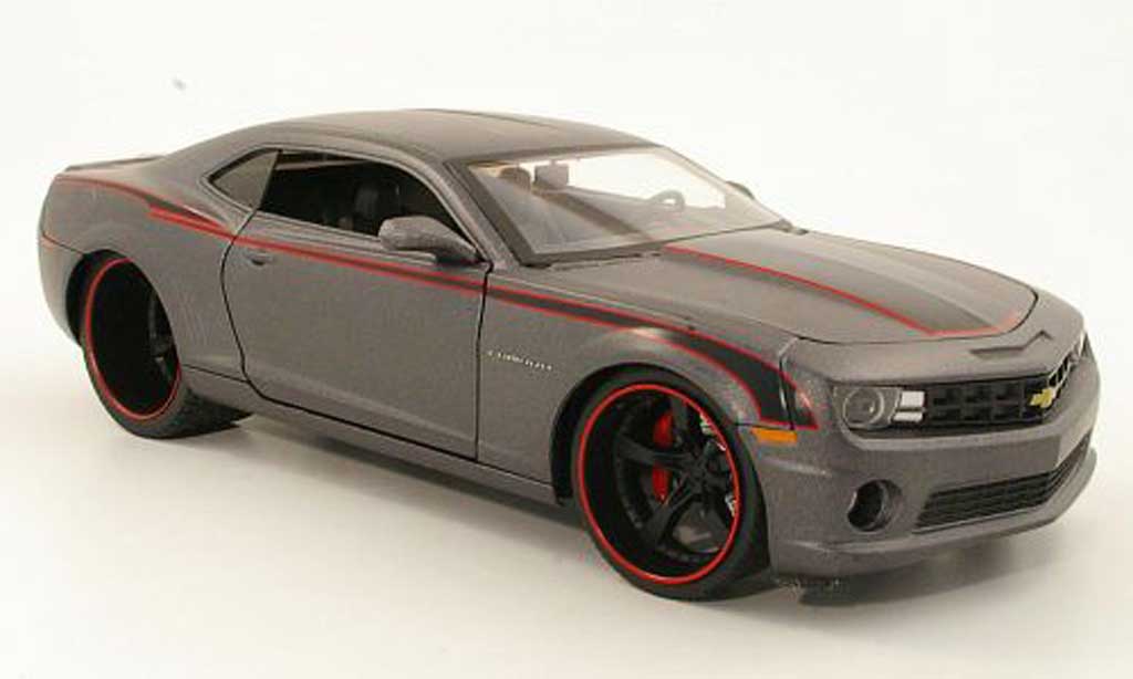 Chevrolet Camaro SS 1/18 Jada Toys SS grigio/nero 2010 modellino in miniatura