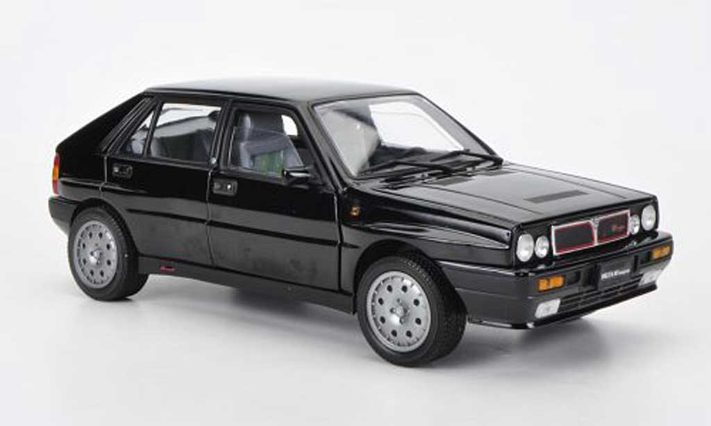 Lancia Delta HF Integrale 1/18 Sun Star HF Integrale 8V nero 1990 modellino in miniatura