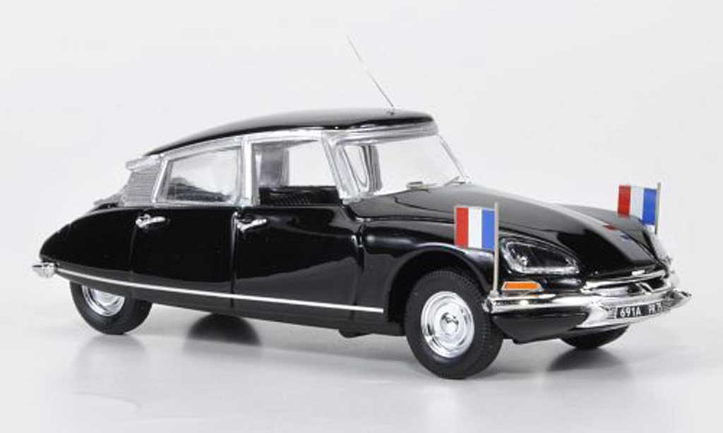 Citroen DS 21 1/43 Rio 21 President Valery Giscard d'Estaing 1974 modellino in miniatura