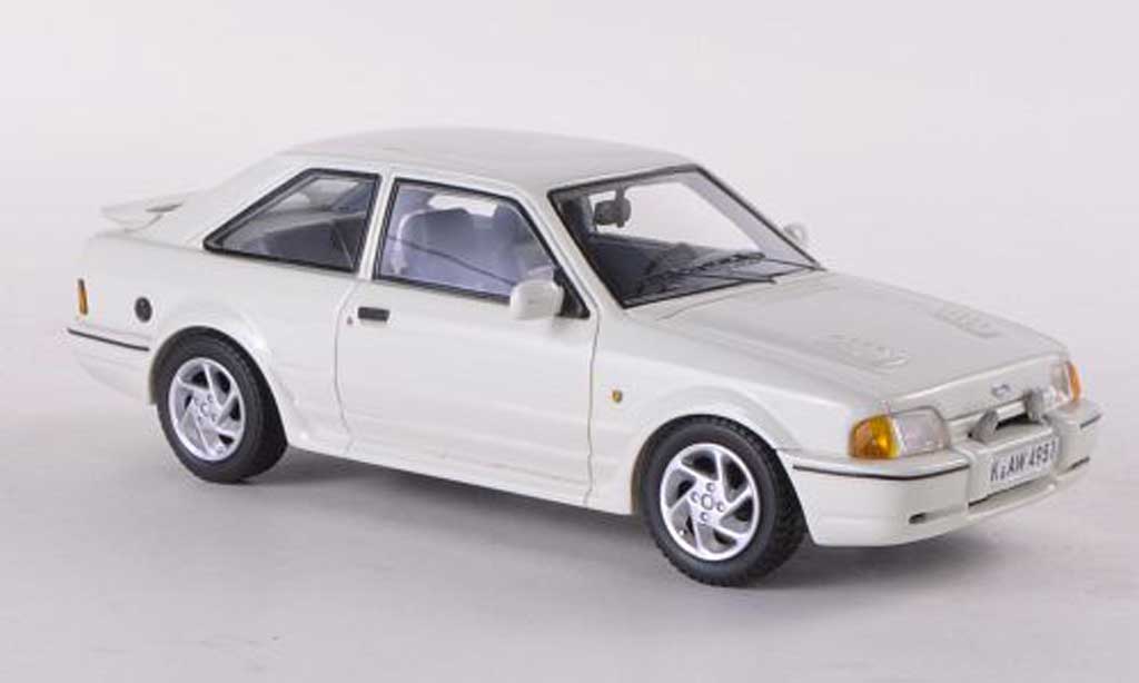Ford Escort MK4 1/43 Neo MK4 Turbo bianco 1986 modellino in miniatura