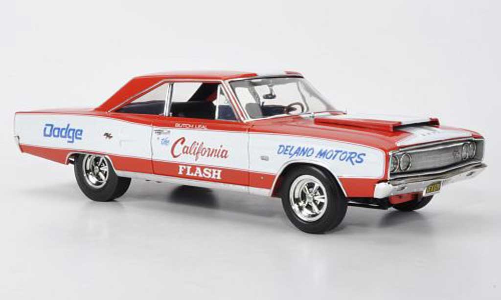 Dodge Coronet 1967 1/18 Highway 61 1967 R/T The California Flash Butch Leal modellino in miniatura